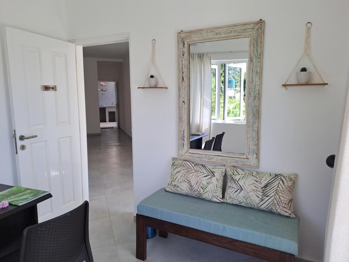 Harmony Self-Catering Apartments Beau Vallon  Zewnętrze zdjęcie